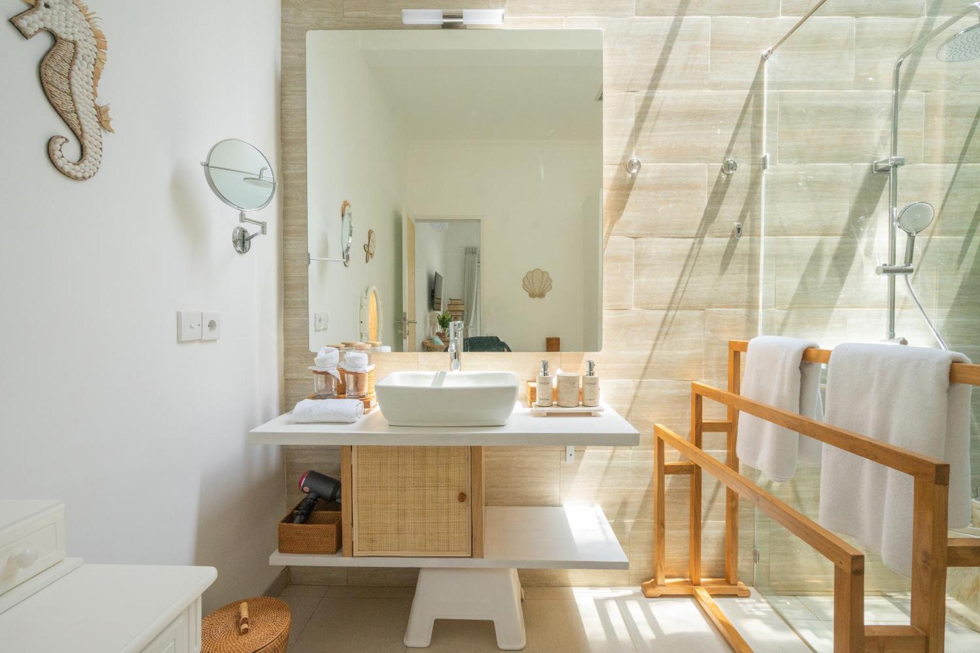Apartemen Casa Elias - 3bdr Luxe Incl Breakfast & Pool *